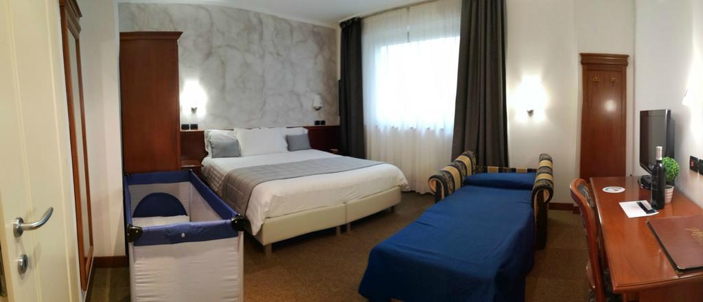 Hotel Medea (Adults Only) Alba  Ngoại thất bức ảnh