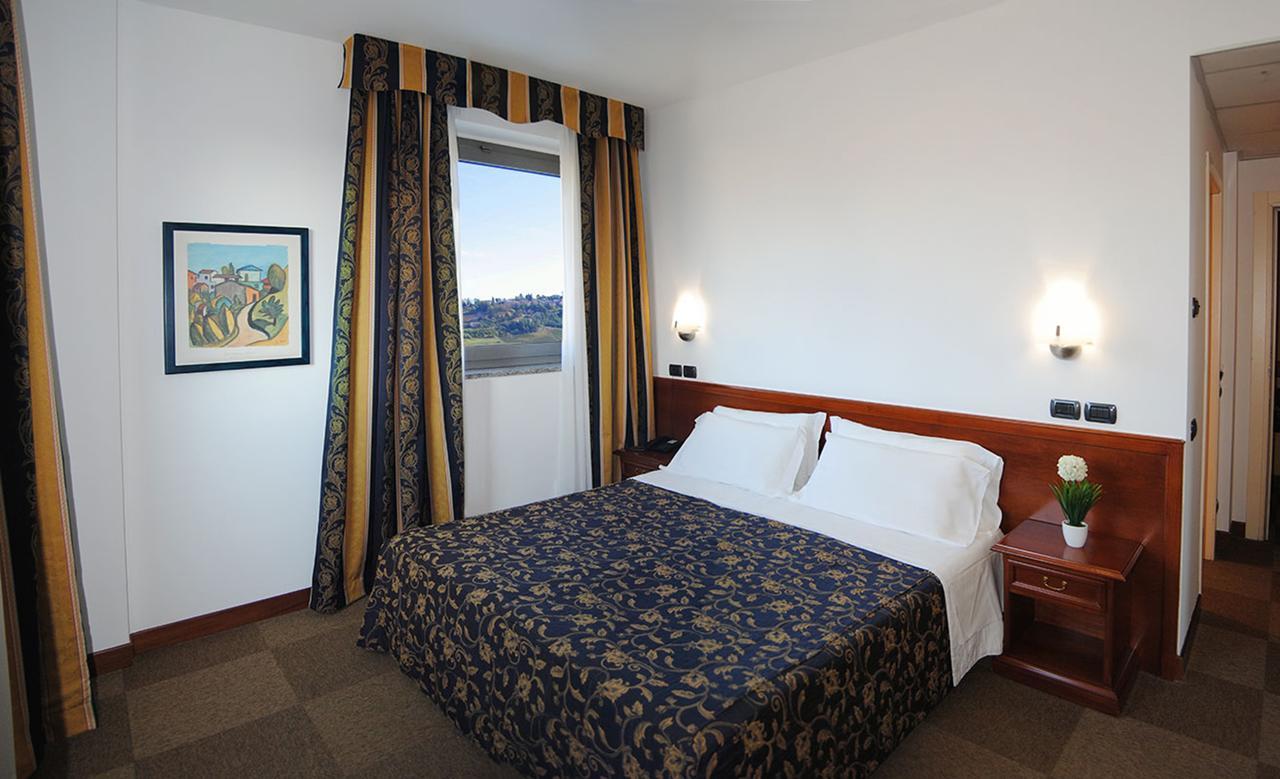Hotel Medea (Adults Only) Alba  Ngoại thất bức ảnh