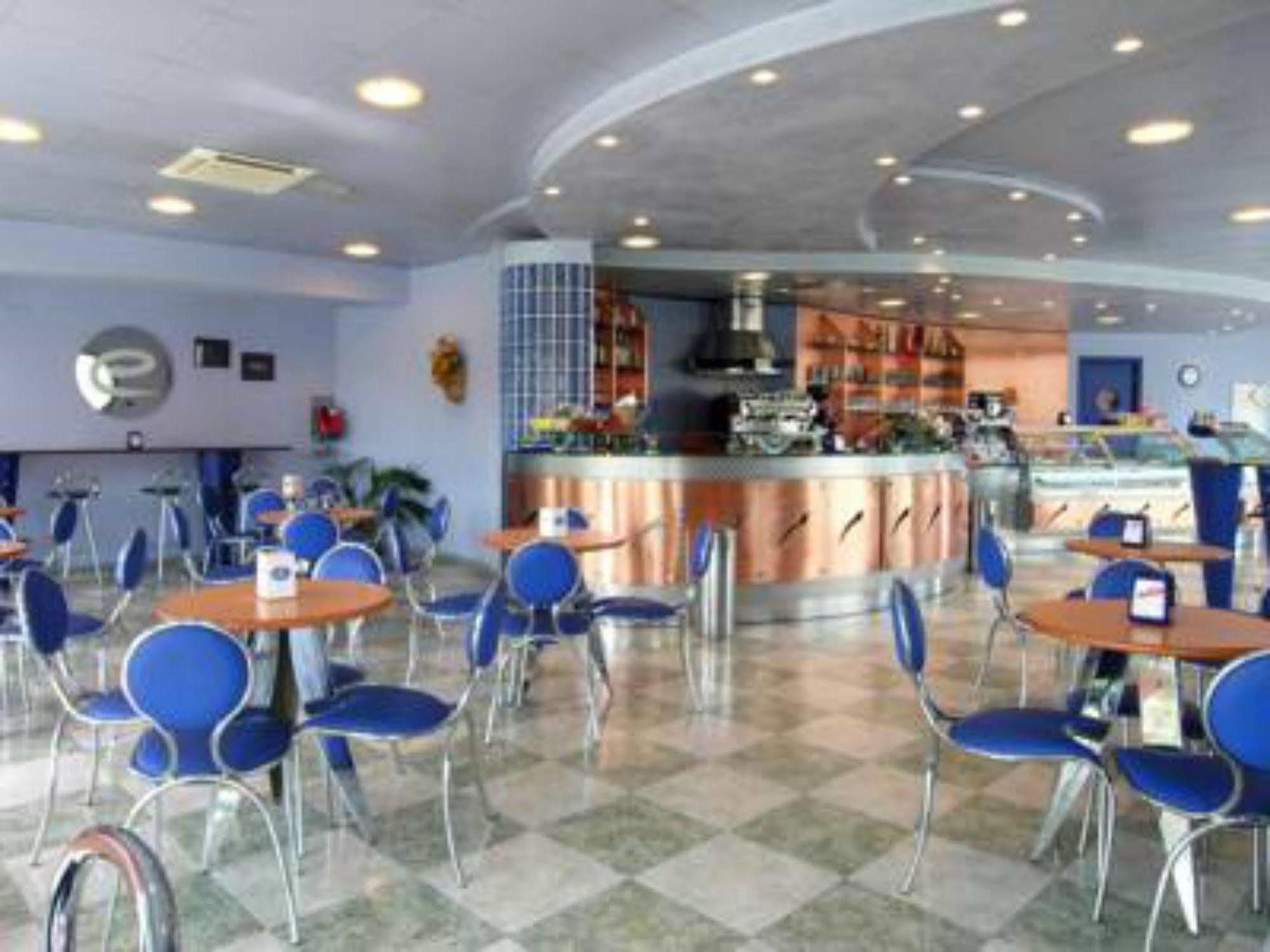 Hotel Medea (Adults Only) Alba  Ngoại thất bức ảnh